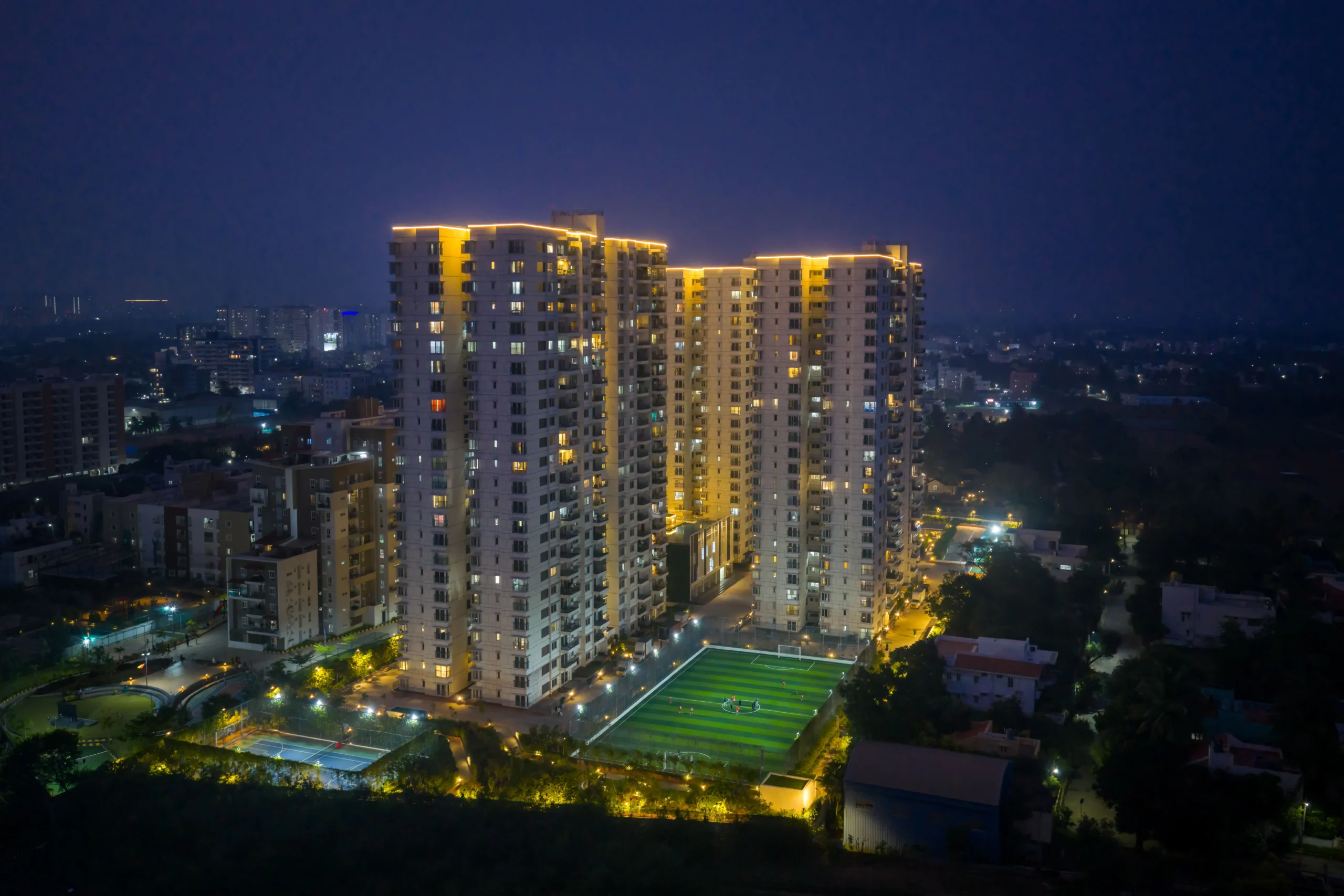 Dusk view at Around The Life
